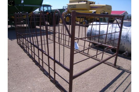 Large 6 X 17 Square Bale Feeder