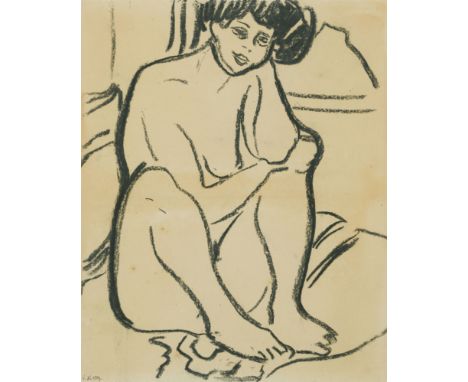 Ernst Ludwig Kirchner, Dodo, nackt am Boden sitzend. Verso dasselbe MotivKohlezeichnung auf festem Velin. 43 x 34,5 cm. Unter