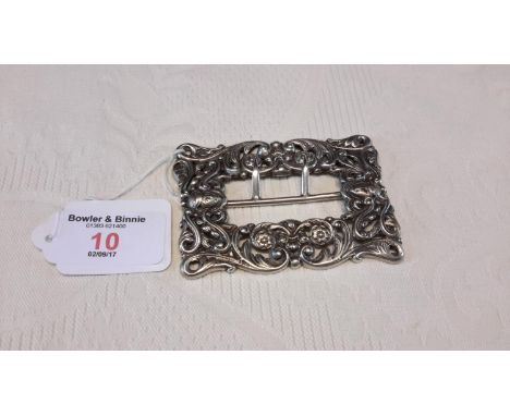 Sterling silver ornate buckle made by William Hutton & Sons Ltd (1896-1930) 