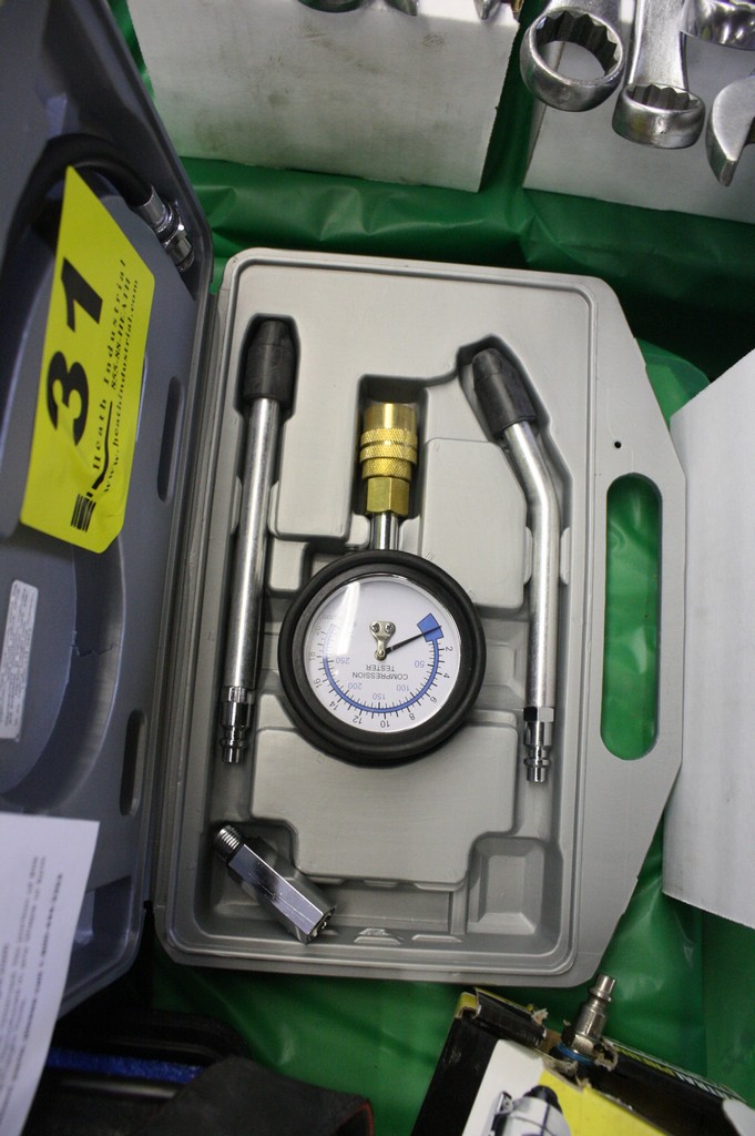 HARBOR FREIGHT MODEL 39224 COMPRESSION TEST KIT