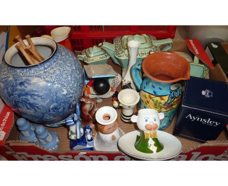 Box of miscellaneous ceramics including Wedgwood salt and pepper, novelty egg cups, Ainsley vase etc  