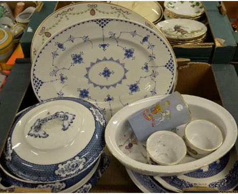 Losol Ware lidded tureens, Royal Worcester Evesham ramekins, blue and white plates etc  