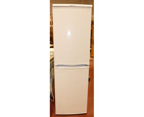 A Hotpoint freestanding fridge freezer, model RFA52, 175 cm tall, 54 cm wide. 