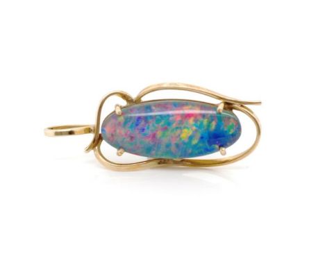 Vintage opal triplet and 9ct rose gold pendant marked 9ct, approx length 32mm, weight 2.5 grams