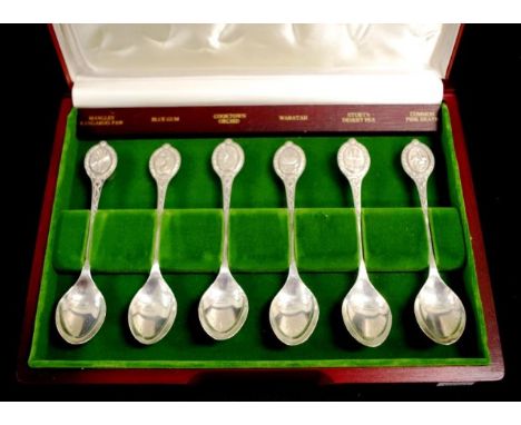 Boxed set sterling silver Australian Flower spoons including 6 hallmarked teaspoons, marked for Sheffield 1970, in fitted woo
