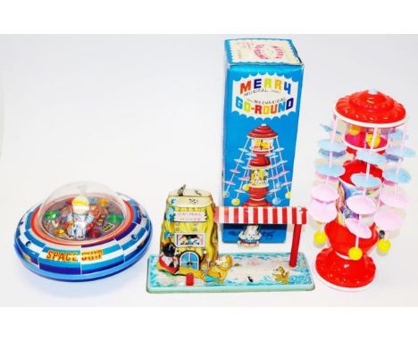 A selection of mixed Toys 1970's/1980's to include: boxed Little Betty