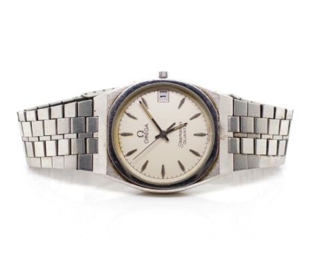 Vintage Omega Seamaster quartz  watch marked 1337 to case and movement, with steel case bracelet and marked Omega deployment 