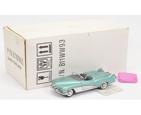 Franklin Mint B11WW93 1/24th scale 1950 LeSabre Show Car with FM Paperwork - Near Mint to Mint in Fair to Good transit carton