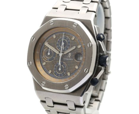 Stainless steel. Ref. 25721ST.OO.1000ST.01. Very nice and extremely rare Audemars Piguet Royal Oak Offshore men's watch The B