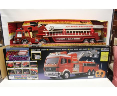 A NYLINT METAL MUSCLE CLASSIC AERIAL 'HOOK-N-LADDER' No 540 MODEL FIRE ENGINE, together with a 1:18 scale Big RC Doyusha remo