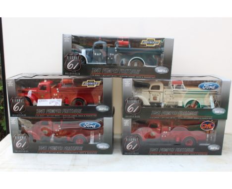 HIGHWAY 61 COLLECTABLES - FIVE BOXED 1941 PUMPER FIRETRUCK DIE CAST MODELS, 1: 16 scale, various colourways