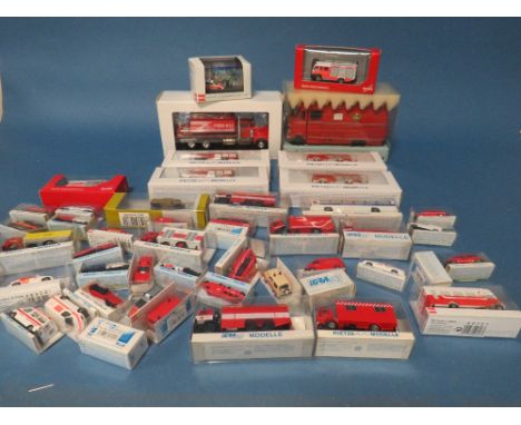 A BOXED ELIGOR KENWORTH FIRE ENGINE 1:43 SCALE, Rietze Auto Modelle Mercedes L319 together with a large quantity of small sca