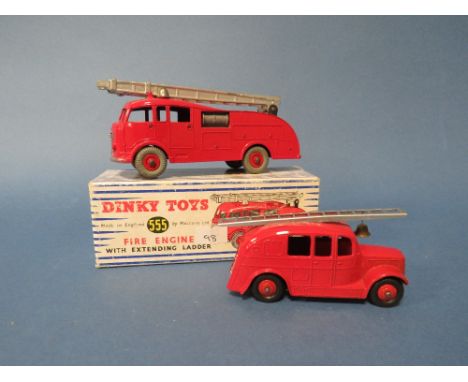 A BOXED VINTAGE DINKY 555 FIRE ENGINE WITH EXTENDING LADDER, together with an unboxed Dinky 250 fire engine