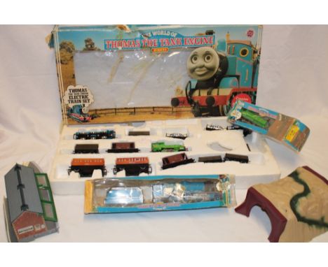 Hornby 00 gauge - the World of Thomas the Tank Engine train set, boxed