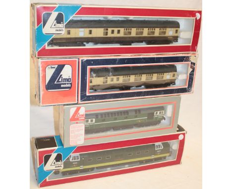 Lima 00 gauge - class 33 diesel locomotive in original box; "The Green Howards" diesel locomotive, near mint in original box 