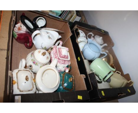 Teapots, jugs and floral cups and saucers 