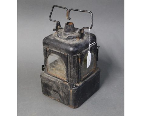 Black painted metal handheld oil lantern 