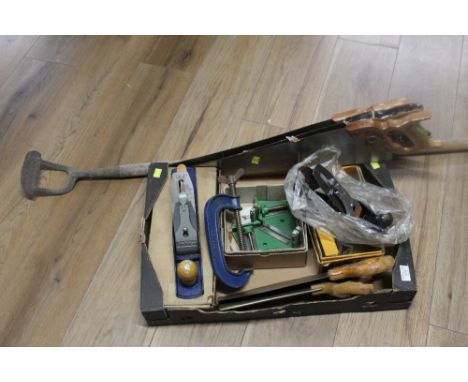 Box of tools, long handled hoe, record clamp, Spinney wood plane, Stanley No 4 wood plane and saws 