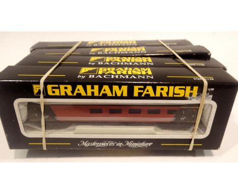 Graham Farish N gauge coaches (x4): 374-500 (x2) and 374-700 (x2), all in Virgin Trains Livery, boxed. P&amp;P Group 2 (£18+V