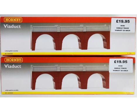 2x Hornby OO Gauge R180 3 Arch Viaducts - Both Boxed P&amp;P Group 2 (£18+VAT for the first lot and £2+VAT for subsequent lot