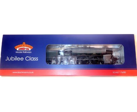Bachmann 31-188 Jubilee 45565 Victoria, BR green late crest, weathered. P&P Group 2 (£18+VAT for the first lot and £2+VAT for