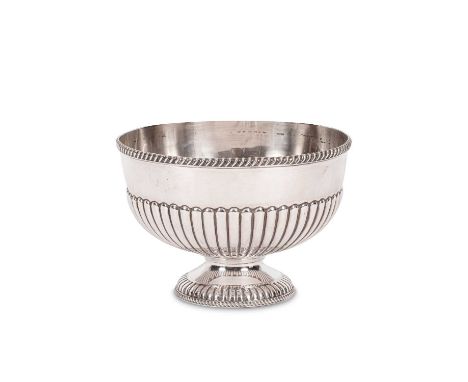 A silver rose bowl, Atkin Brothers, Sheffield 1920, of circular form with half-gadrooned decoration, 21cm diameter, approxima
