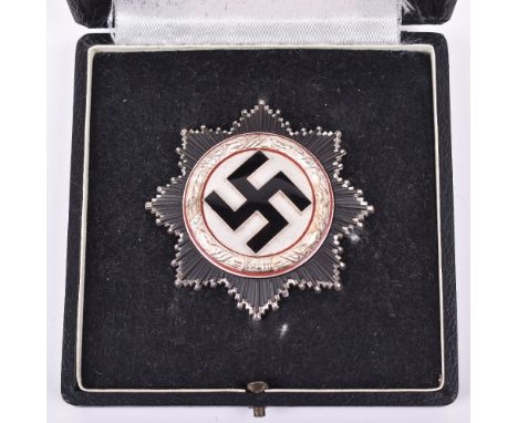 Third Reich German Cross (Deutsche Kreuz) in Silver with Original Box of Issue, superb example of a silver grade German Cross