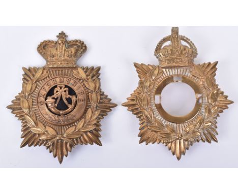 Oxford &amp; Buckinghamshire Light Infantry Other Ranks Helmet Plate, fine brass universal pattern helmet plate with two lug 