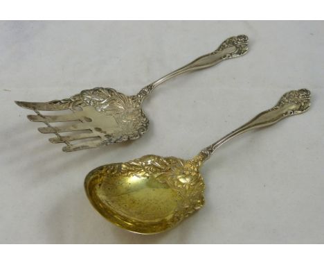An American silver pastry spoon and fork, by Simpson, Hall, Miller & Co. of Wallingford, Connecticut, London import 1903, wit