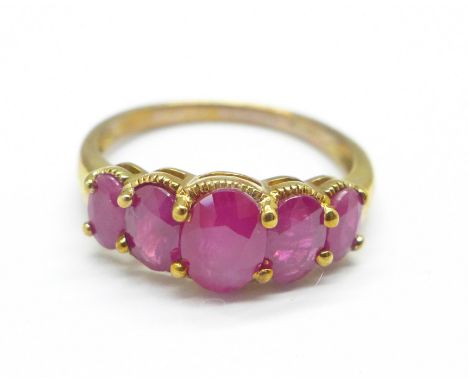 A 9ct gold and ruby ring, 2.7g, P 