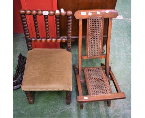 A child's oak bobbin turned chair and a child's mahogany steamer chair (2)