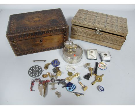 Trinket Pot with Chick to Lid, gent's cufflinks, enamel badges, commemorative badge, cheroot holder, etc, contained in a wood