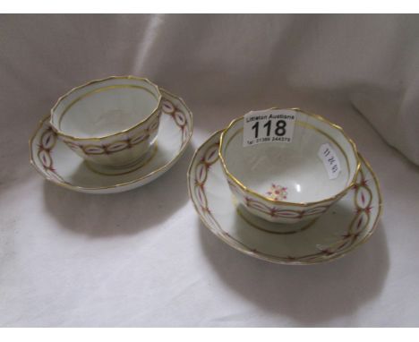 Pair of early tea bowls & saucers, possibly Royal Worcester