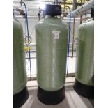 PentairWater fiberglass carbon filter tank, mod. CH33868, 30 in. dia. x 72 in., 187 gal., 150 PSI w/
