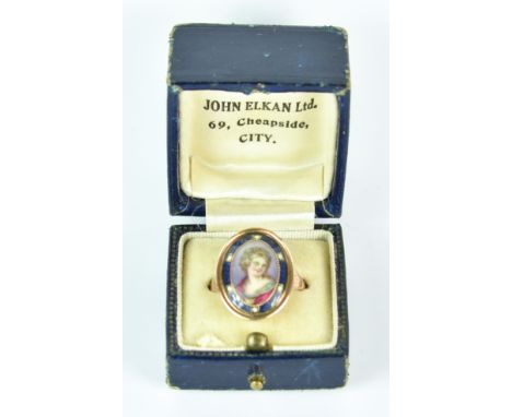 An Enamel Portrait Ring, Georgian, 14ct gold, with an oval panel depicting an enamelled portrait of a young lady, size R, gro