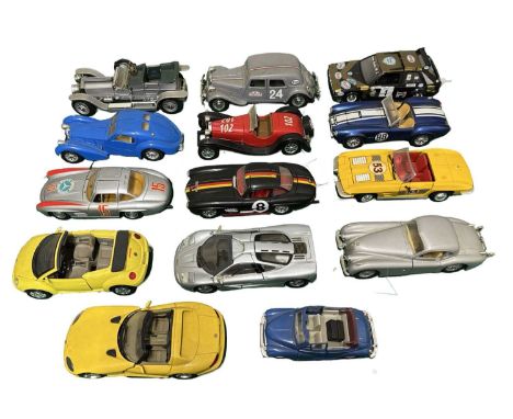 A mixed lot of mostly 1:24 scale model cars, to include Maisto, Bburago, Franklin Mint etc