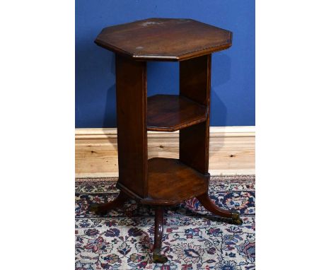 An Edwardian mahogany three tier occasional table, on splayed legs, height 73cm.