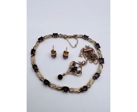 A selection of amethyst and yellow metal jewellery comprising an amethyst and diamond bracelet in yellow metal (unmarked), pl