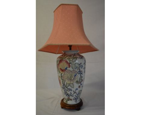 Moorcroft style table lamp