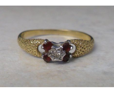 18ct gold diamond and ruby ring size R
