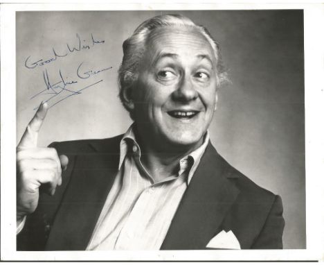 Hughie Green signed vintage 10 x 8 b/w portrait photo   Good condition.  All items come with a Certificate of Authenticity an