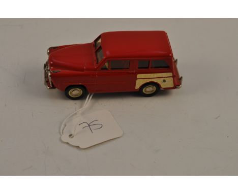 US MODEL MINT 18 1951 CROSLEY SUPER STATION WAGON SCALE I:43 RED AND CREAM GC