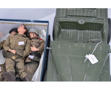3 MODERN ACTION MAN FIGURES IN ARMY COSTUME WITH JEEP