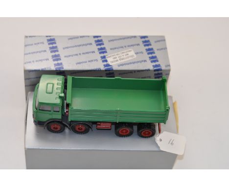 CONRAD MODEL 3640 0074 GREEN IVECO DUMPER TRUCK SCALE 1:50 GC WITH BOX