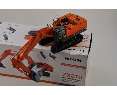 WSI COLLECTIBLES ZX870 HITACHI ZX870LCH-3 HYDRAULIC EXCAVATOR SCALE 1:50 WITH CERTIFICATION CARD CORRECT ATTACHMENT? WITH BOX