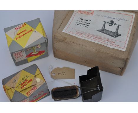 SMALL QUANTITY OF MAMOD TO INCLUDE LINESHAFT, POWER HAMMER, POLISHING MACHINE, WITH BOXES PLUS SCUTTLE FOR STEAM TRACTION ENG