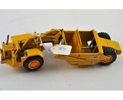 NZG MODEL CAT 621 SCRAPER SCALE 1:50 DUSTY FROM DISPLAY