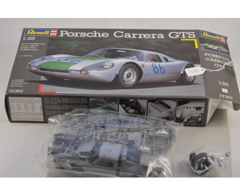 REVELL PORSCHE CARRERA GTS MODEL KIT SCALE 1:25 WITH BOX AND INSTRUCTIONS APPEARS COMPLETE