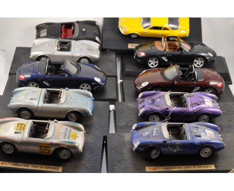 COLLECTION OF 10 MOUNTED MAISTO PORSCHES SCALE 1:18 FC