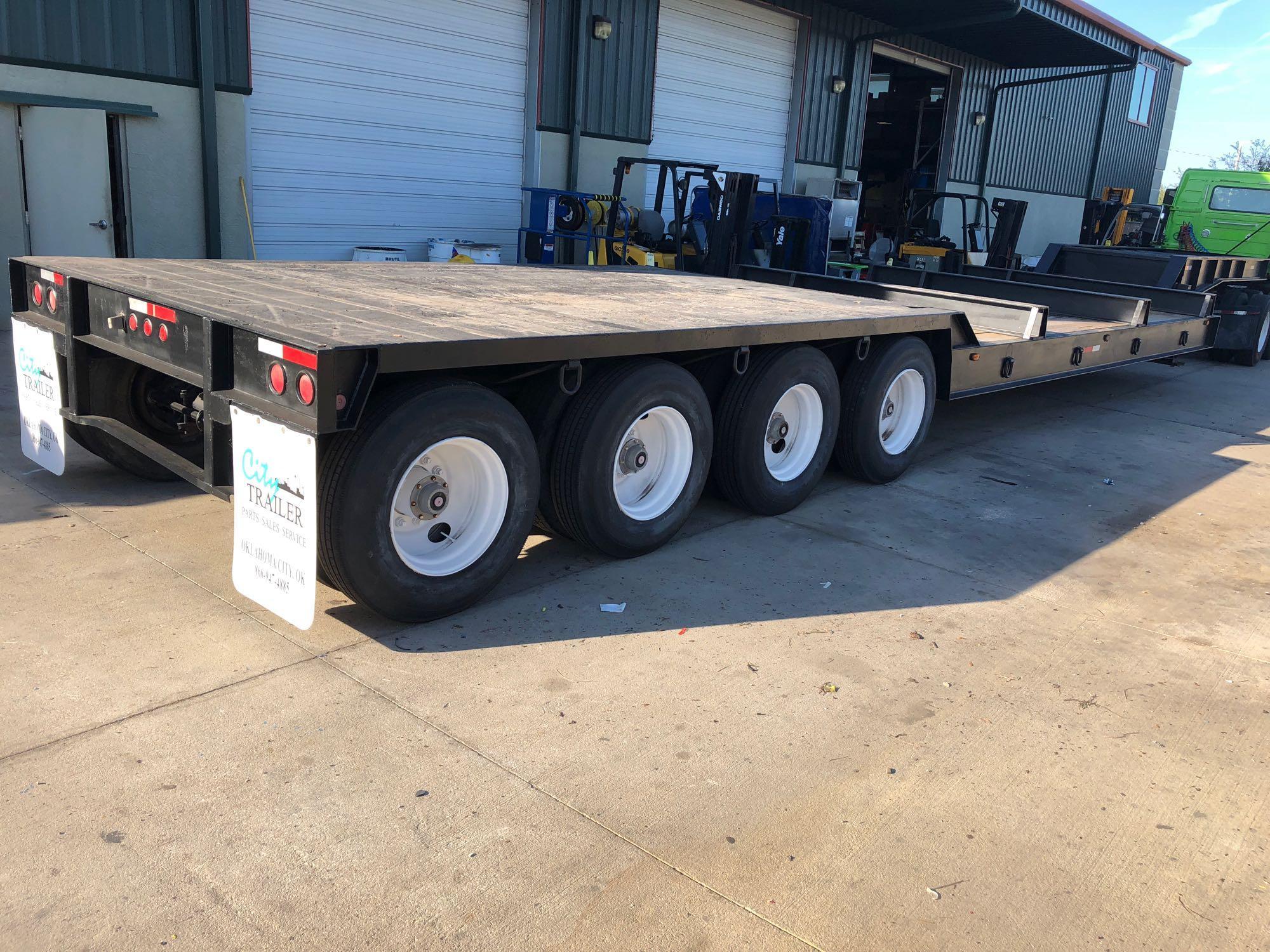 **HOBBS QUAD AXLE TRAILER, APPROX. 100,000 GVW, REAR DECK LENGTH APPROX. 17', MID DECK LENGTH APP
